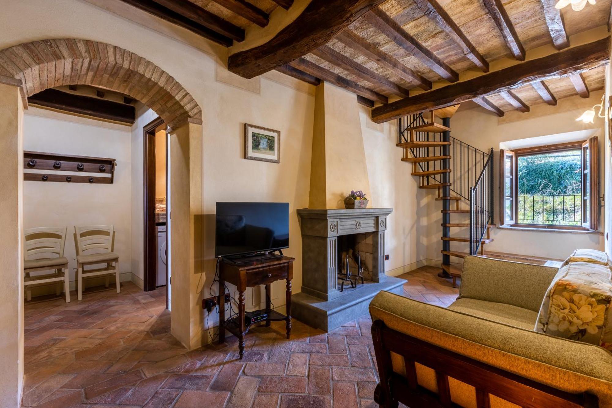 La Terrazza Villa Chianni Exterior photo