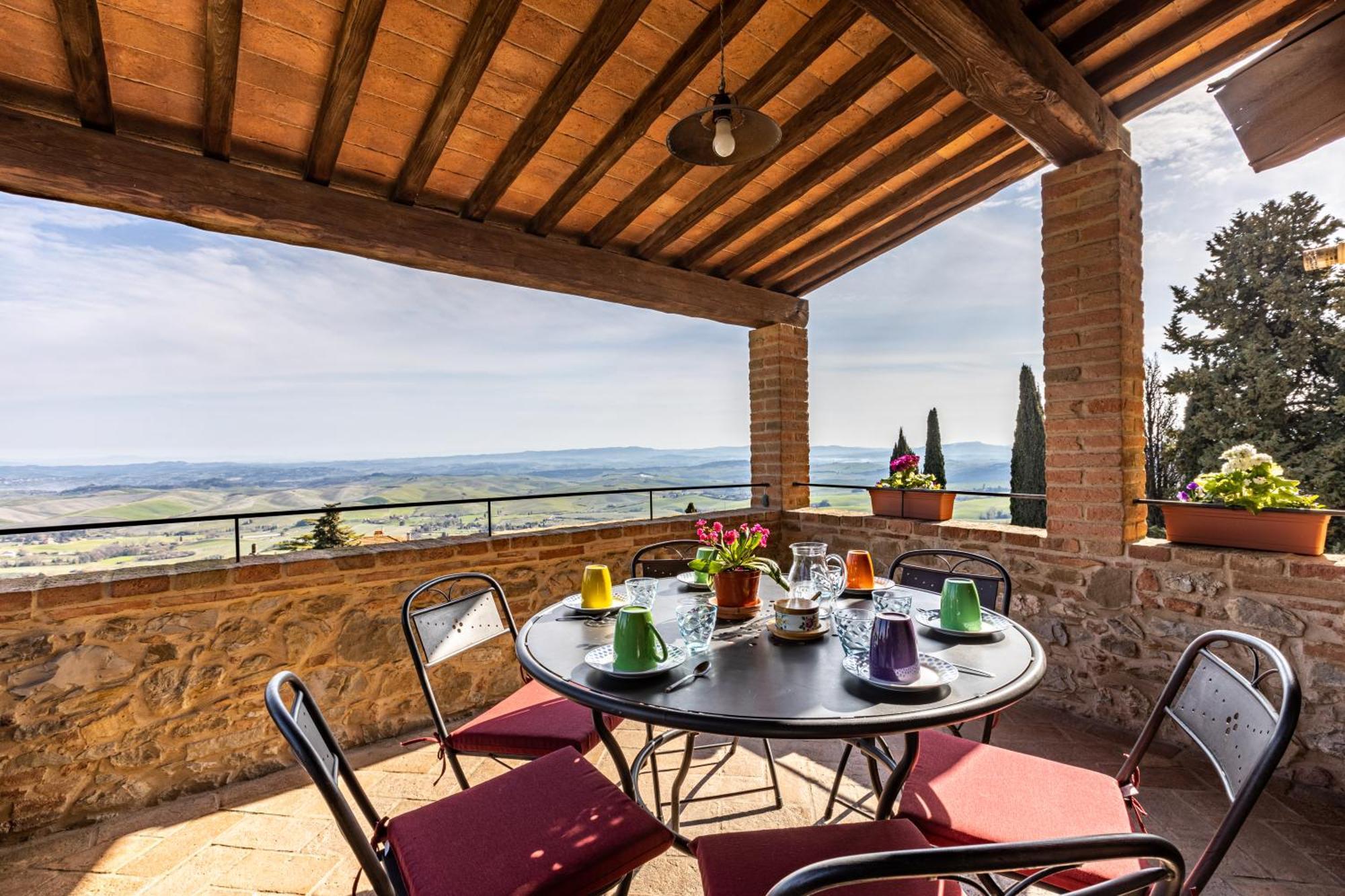 La Terrazza Villa Chianni Exterior photo