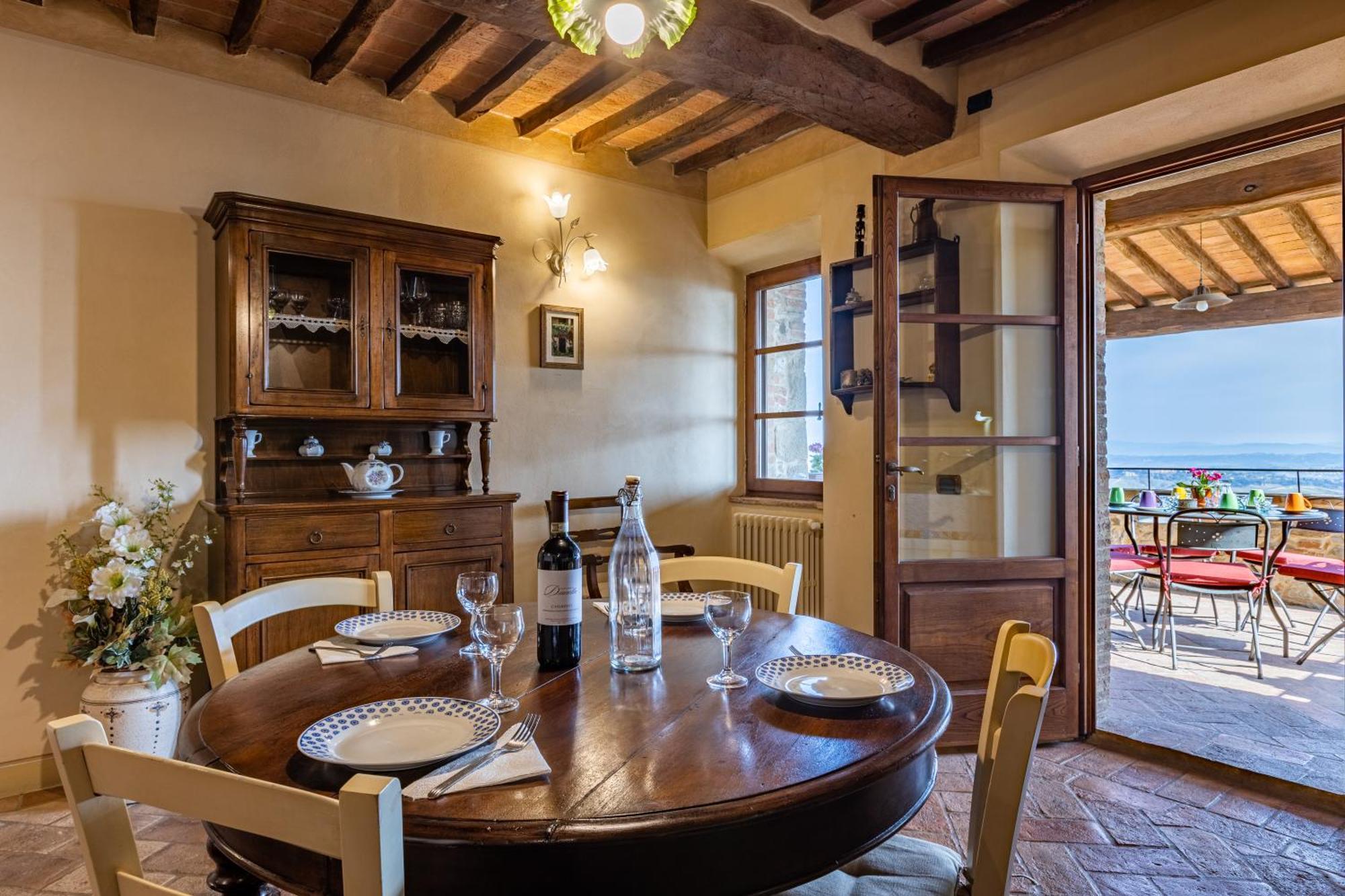 La Terrazza Villa Chianni Exterior photo